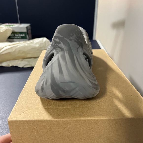 Adidas Foam RNR Box - Picture 5 of 9